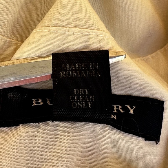 Burberry men's bucket hat size M in good condition. Please see the photo. - Picture 7 of 8